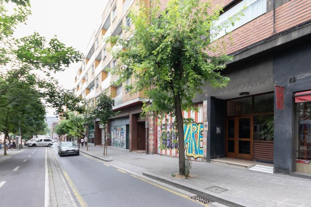 Apartamento Luxury Centro Bilbao Garaje Zewnętrze zdjęcie
